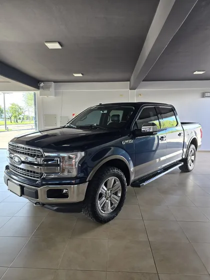 Ford F-150 5.0l V8 Lariat Luxury
