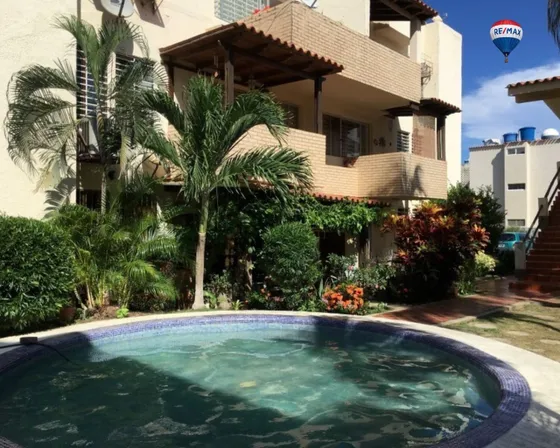 Re/max 2mil Vende, Apartamento, Conj Resd Marbella Ii, Maneiro, Isla De Margarita.