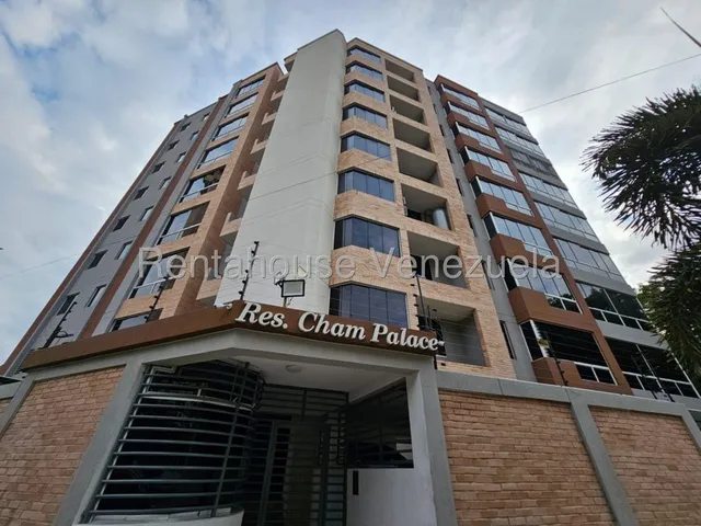 Apartamento En Venta Urb Los Caobos Maracay Edificio Nuevo Planta Electrica Total Moderno Y Amoblado Kg:25-19740