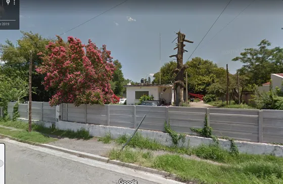 Excelente Casona Con Gran Lote Villa Allende Centro
