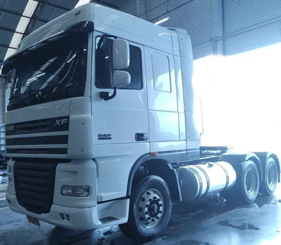 Daf Xf 460 6x2 Ano 2020  R$ 310.000