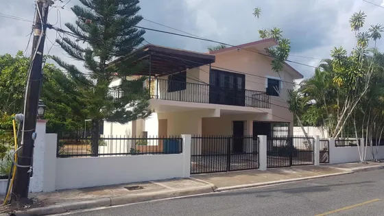 Casa En Venta En La Romana En Buena Vista Norte