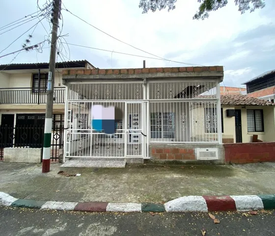 Vendo Casa En El Barrio Siete De Agosto