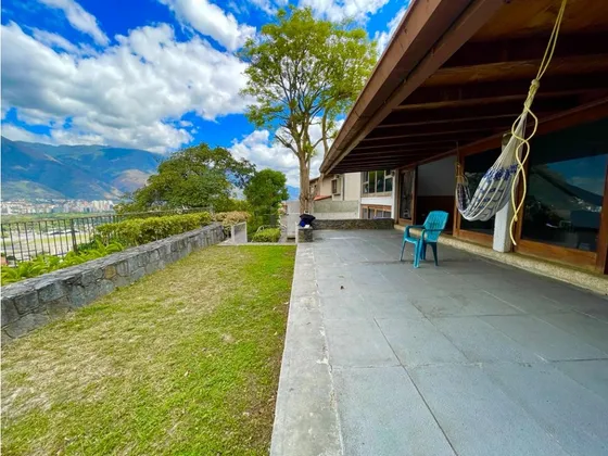 Se Vende Casa 1000m² 5h/5b/6p , Lomas Del Mirador