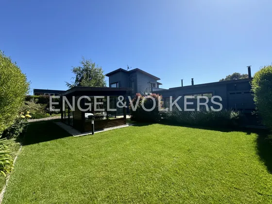 Impecable Casa En Santa María Del Mar