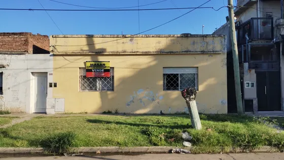 Venta Departamento Al  Frente En Condominio Bien Ubicado