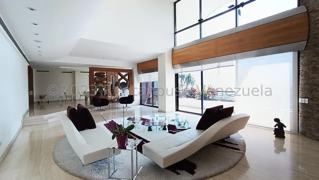 Penthouse Espectacular, De Diseñador Exclusivo, Diseño Completamente Moderno E Implacable, (precio Real Al Mensaje Privado) - Colinas De Valle Arriba - Luis Gomez - Mls #25-20109