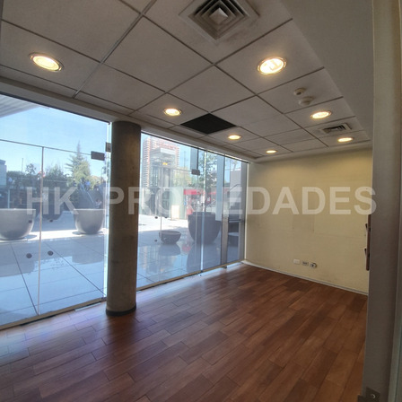 Arriendo Local Placa Comercial Ed. De Oficinas. Esc Militar Arriendo Local Placa Comercial Ed. De Oficinas. Esc Militar