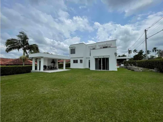  Hermosa Casa En Venta En El Caimo Armenia Quindio
