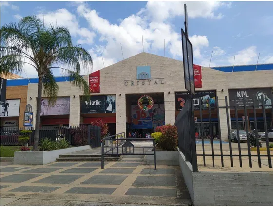 278412 Cmg Alquiler Local En Planta Baja En Cc Cristal