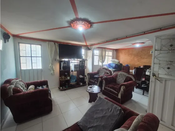 Casa En Venta, Barrio Delicias, Cerca A Alkosto Venecia