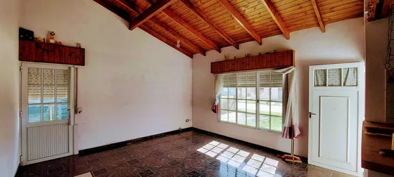 Casa En  General Guido, Pcia De Bs As Sobre Asfalto
