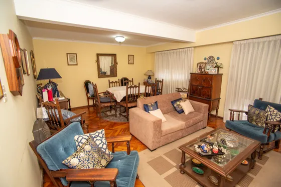 Venta Semipiso Elegante 2 Dormitorios  