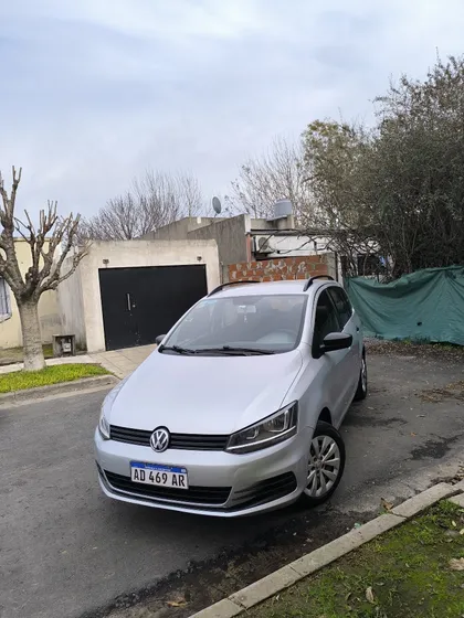 Volkswagen Suran 1.6 Comfortline 101cv