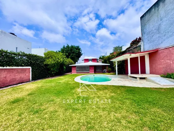 Casa Venta Lomas De La Selva - Versátil Y Muy Amplia / Versatile Very Spacious