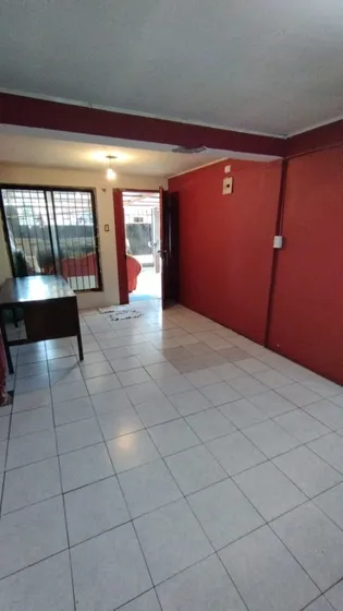 Vendo Propiedad Con 2 Casas, Cerro Navia