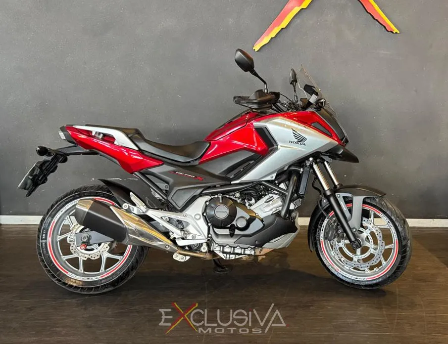 Honda Nc 750x63870377849347122