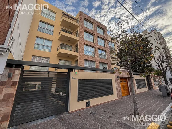 Departamento 3 Amb Con Cochera Venta Ramos Mejía