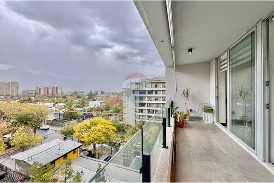 Excelente Dpto Estilo Mariposa En Las Condes