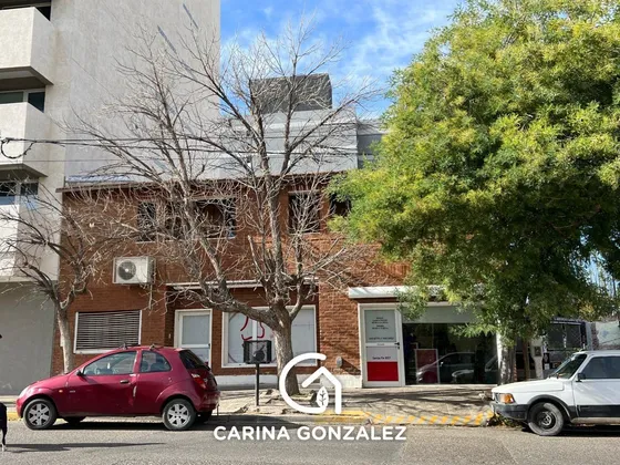 Casa En Venta En Barrio Centro Este En Neuquén Capital 