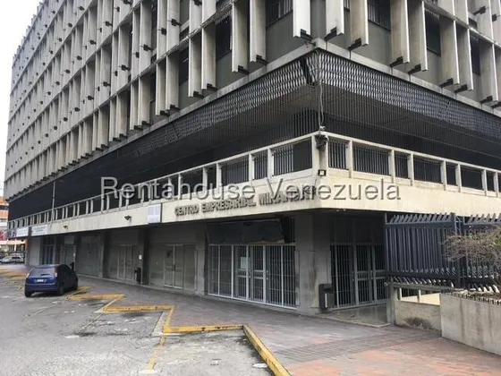 Alquiler Oficina En Los Ruices 25-23203