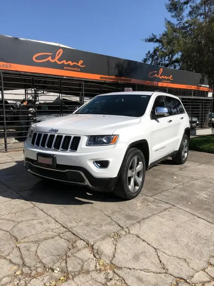 Jeep Grand Cherokee 3.6 Limited Lujo V6 4x2 At