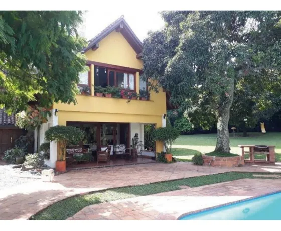 Casa  En Renta En Sabaneta , Sector Loma San José 
