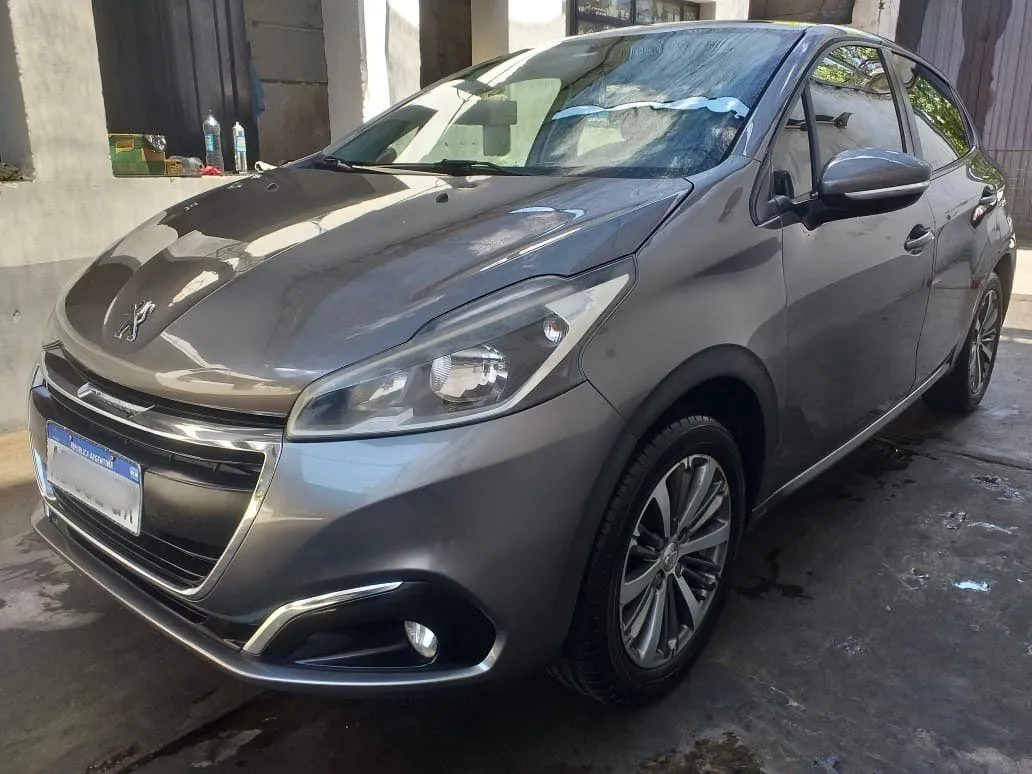 Peugeot 208 Allure
