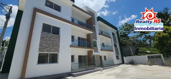 Tenemos 1 Apartamento En 3er Nivel Con Hermosa Vista Al Mar