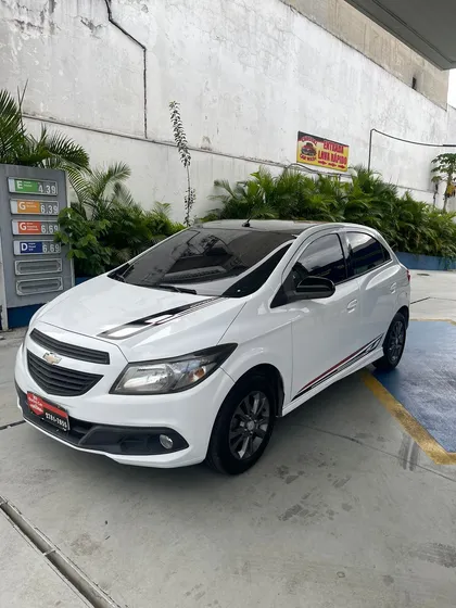 Chevrolet Onix 1.4 Effect 5p