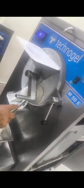 Reparación Máquinas De Helado Y Mantecadoras
