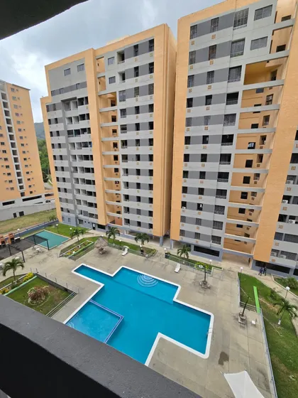 Vendo Moderno Apto Tazajal Monte Alegre Country