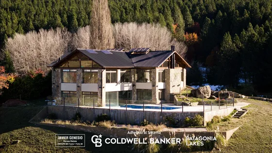Venta/club House  950m² Terreno 3300m² Los Ñires San Martin De Los Andes.
