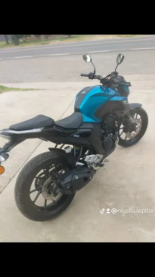 Fz25 Como Nueva