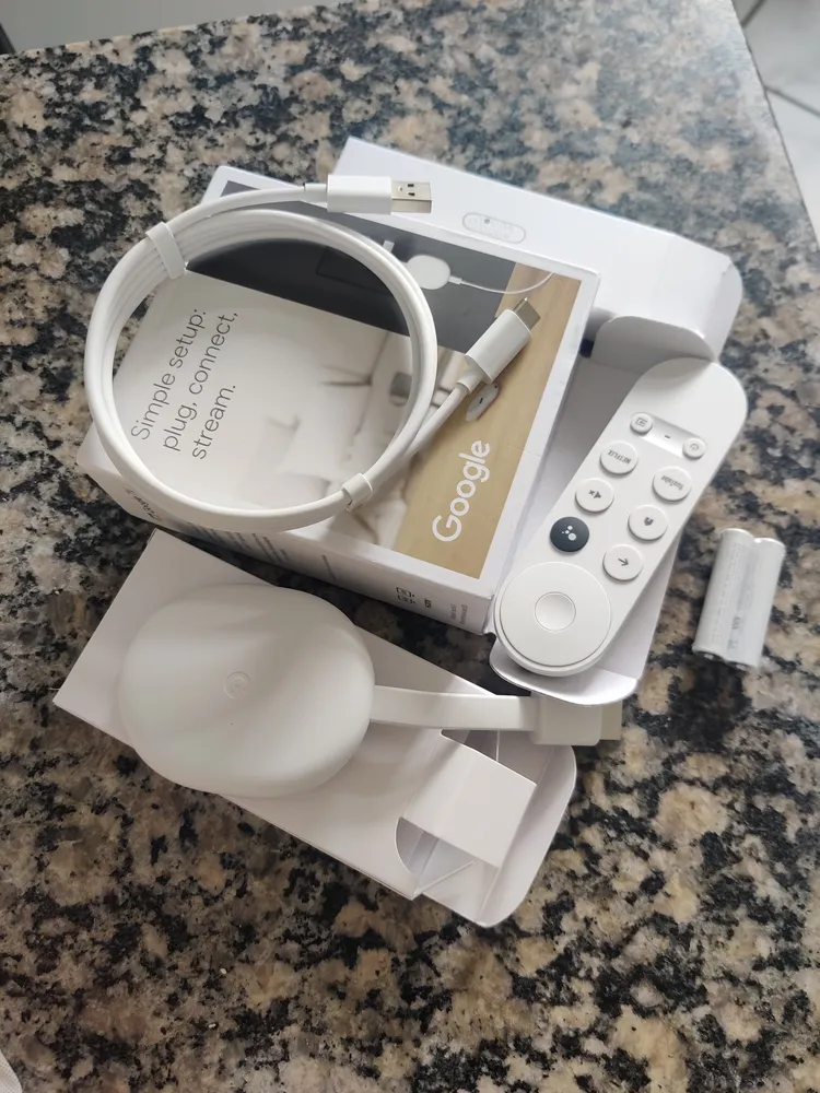 Google Chromecast 4ª geração de voz HD 8GB branco com 1.5GB