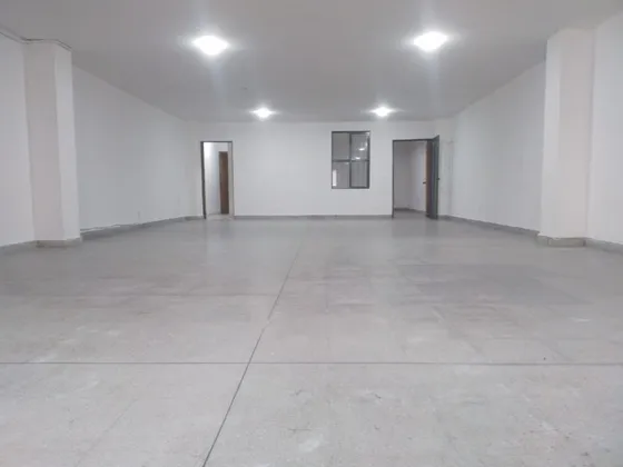 Local En Arriendo En Perpetuo Socorro, Medellín