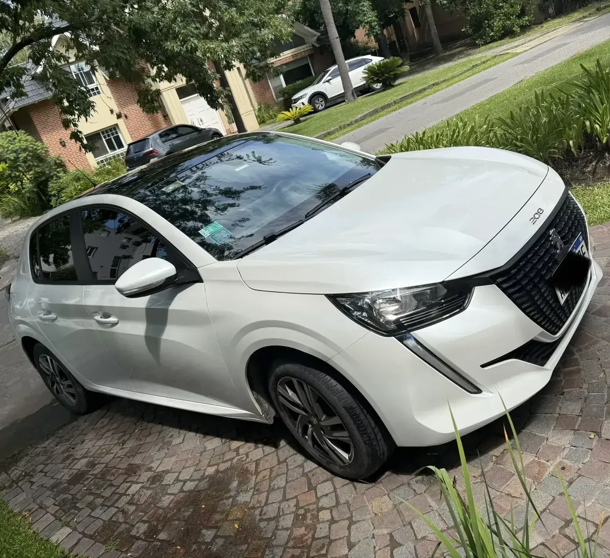 Peugeot 208 1.6 Allure