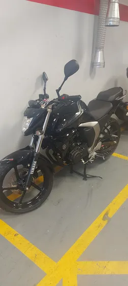 Yamaha Fz 150 Fi Dueño Único Moto