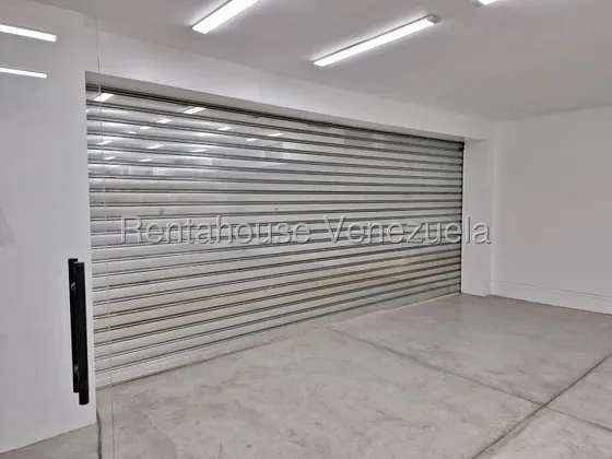 V A Estrenar Sótano En Alquiler En Los Ruices 