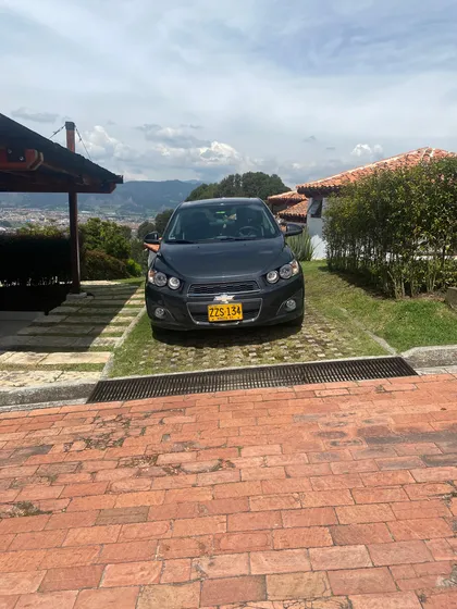 Chevrolet Sonic 1.6 Lt 5 P