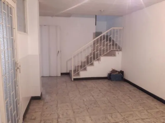 Local En Arriendo En El Cedro. Cod A9088