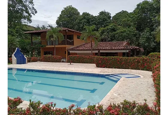 Finca En Venta , En San Jerónimo , Antioquia, Colombia.