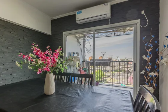 Venta Departamento De 4 Ambientes Con Balcón En Ciudadela - Vista Abierta