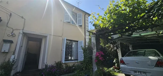 Casa En Venta En Ñuñoa