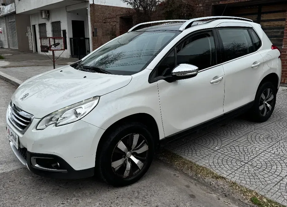 Peugeot 2008 1.6 Thp Sport