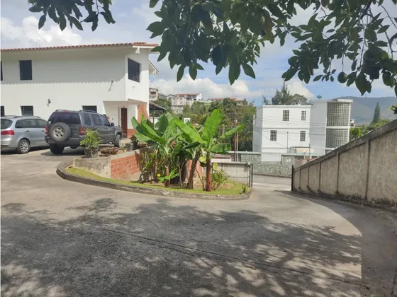 Casa En Calle Las Rosas Urb Pan De Azucar  Carrizal