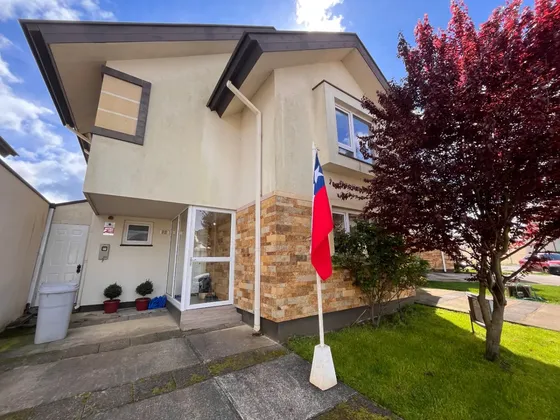 Preciosa Casa A La Venta De 140m2 En Portal Del Sol
