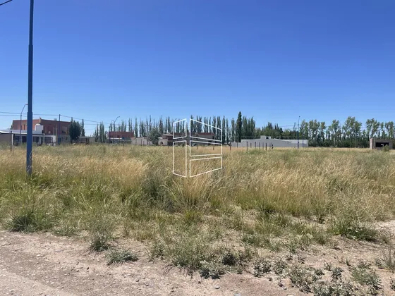 Venta - Lote En Barrio La Martina Ii - T081