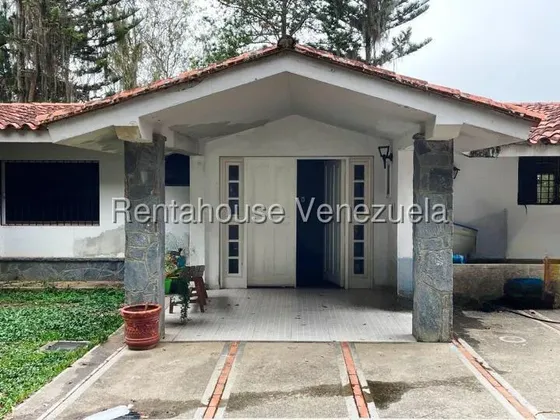 Ls Vende Casa Los Guayabitos El Hatillo