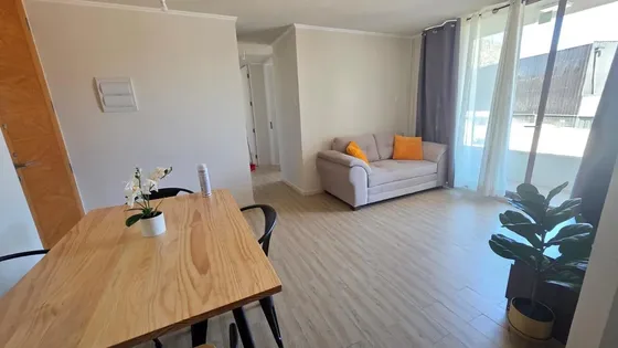 Se Arrienda Exclusivo Departamento